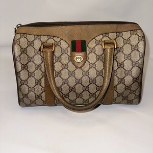 GUCCI Sherry line handbag